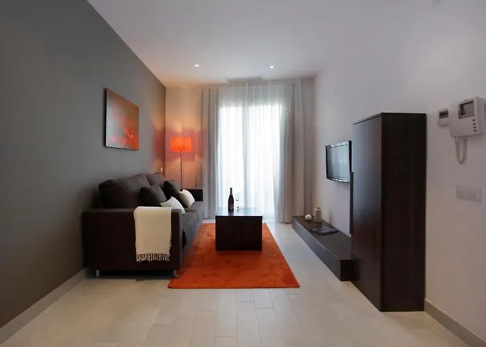 Fisa Rentals Les Corts Apartments